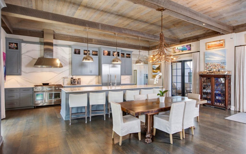 This Charleston interior design project by Provenance Lee Interiors incorporates old world charm and modern touches.