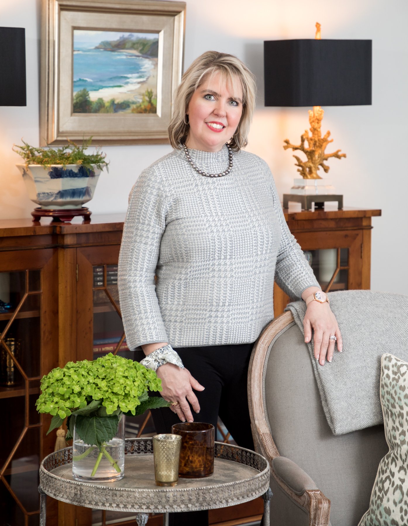 contact debby gomulka provenance lee interiors